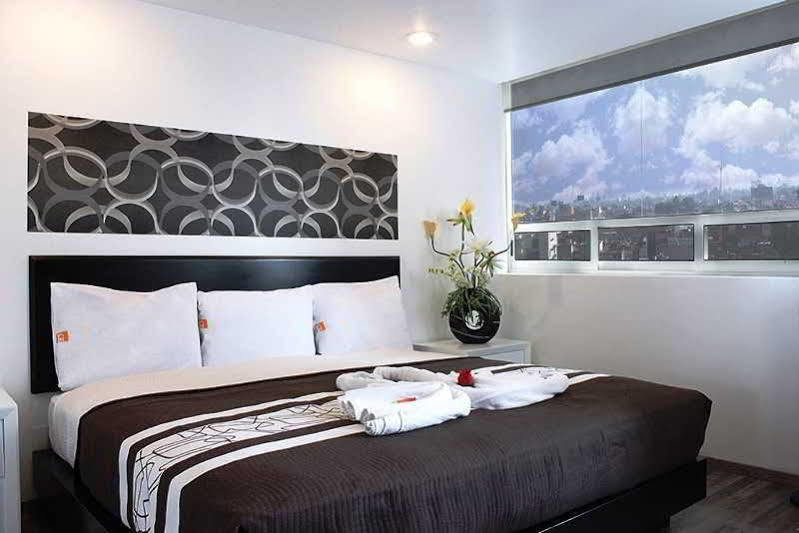 Sybharis Villa Mexico City